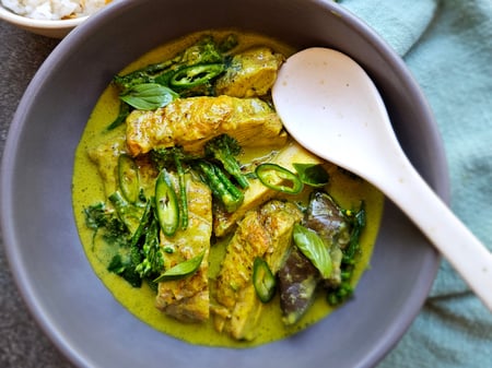 BBQ CHICKEN THAI GREEN CURRY