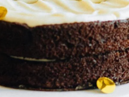Flourless Chocolate Cake w' Vanilla Buttercream