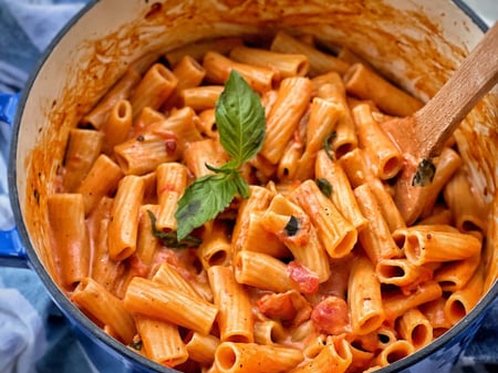 Rigatoni with Rose Sauce Mix of Cream and Napoli Sauce