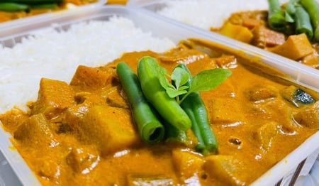 Vegan Ehren's Curry with Basmati Rice 