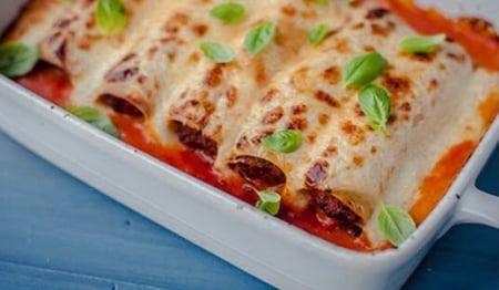 Beef and Spinach Cannelloni in Napoli Sauce