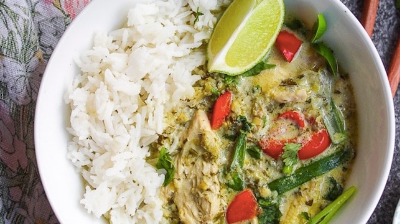 Spicy Thai Green Chicken Curry and Fragrant Rice