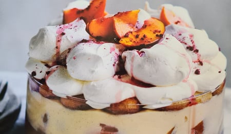 Peach Pavlova Trifle