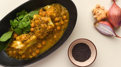 Cauliflower and Chickpea Curry