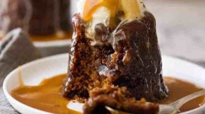 sticky date pudding w caramel