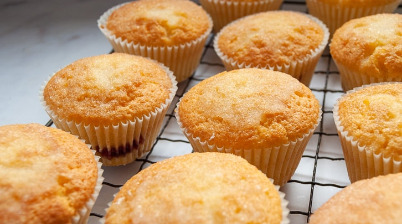 Lemon sour cream little cakes