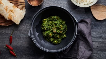 indian saag with halloumi (frozen)
