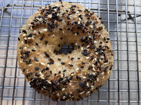 Millet bagels