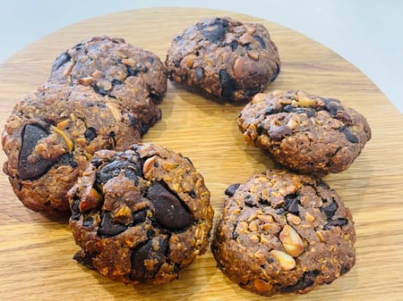 Chocolate Peanut Butter and Oat Cookies