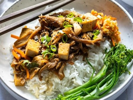 Korean Tofu Bulgogi w White Rice