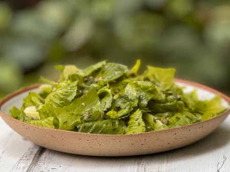 Crisp green salad with capers