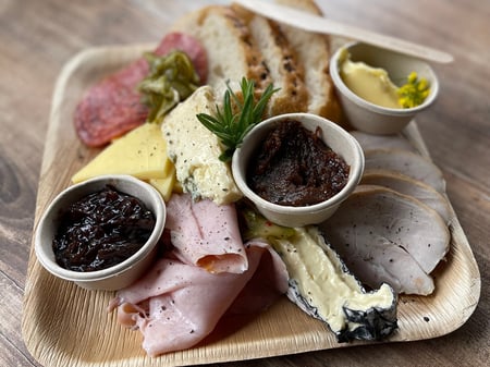 Ploughman's Picnic - Light lunch for 2