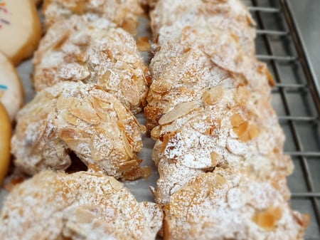 Almond Crescent Biscuits