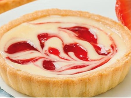 Strawberry Cheesecake Tart