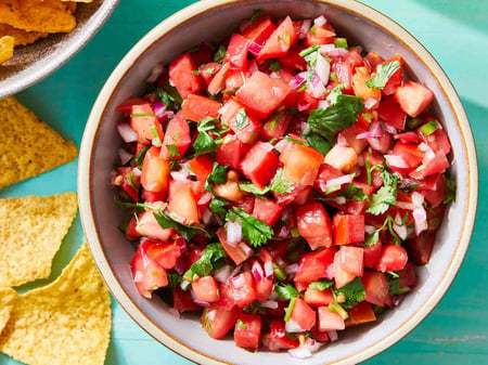 Classic fresh tomato salsa