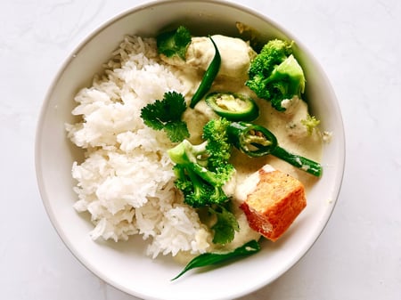 Thai green fish curry, broccoli & sweet potato