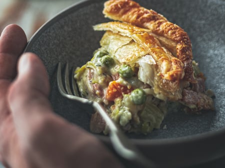 FROZEN Half Serve Chicken & Vegetable Pie