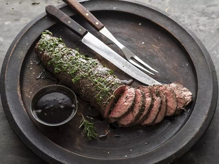 Marinated Beef Fillet with Red Wine Jus