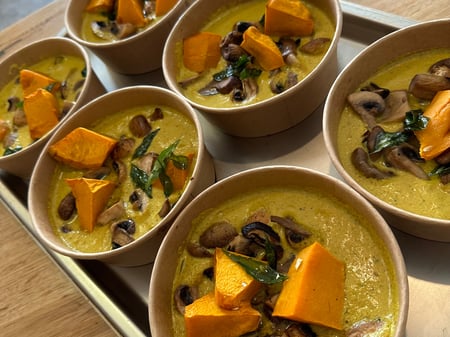 Sri Lankan mushroom and pumpkin Curry - garlic and onion free