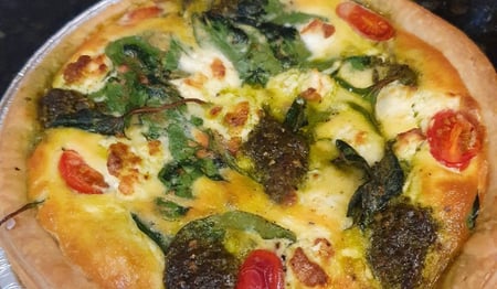 Cherry Tomato Pesto Quiche (V)