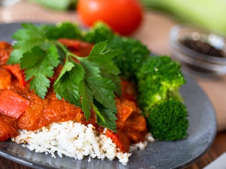 Butter Chicken with Mixed Rice & Seasonal Greens