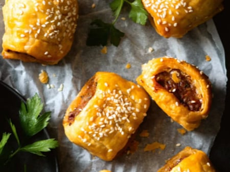 Sweet Chili Chicken Sausage Rolls