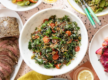 Californian superfood salad