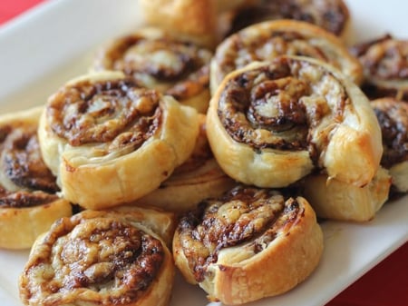 Vegemite Scrolls