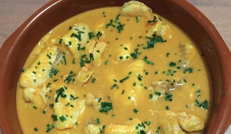 Rape en Salsa Americana con Gambas • Monkfish in American sauce with Prawns