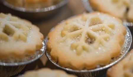 Xmas Mince tarts by Idlewild Patisserie