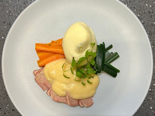 Corned Beef & Mustard Sauce