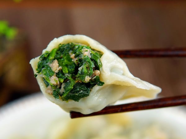 51. 猪肉荠菜饺子 8个冷冻 Pork & Shepherd's Purse Dumplings (Frozen)