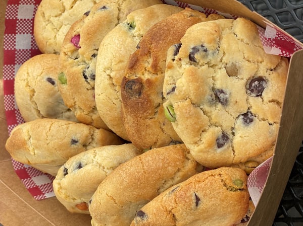 Choc Chip Cookies (large)