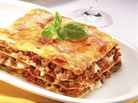 Traditional Lasagne & Vegetables