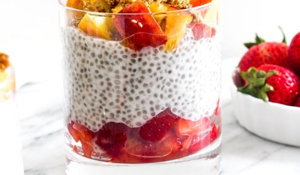 Mango & Strawberry Chia Breakfast Cup