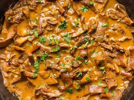 VEGETARIAN STROGANOFF