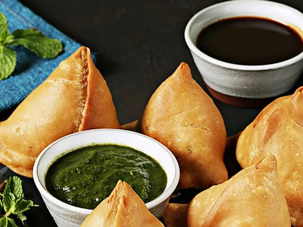 Potato Samosa (Mild) (4 Pack)