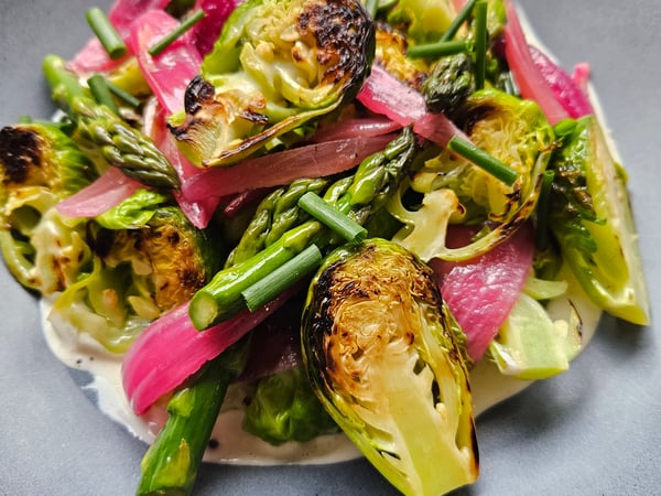 ROASTED BRUSSEL SPROUTS & ASPARAGUS