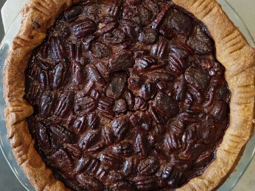 Choc pecan pie