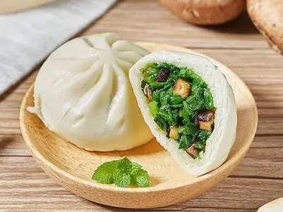 47. 香菇菜包 2个 Mushroom & Bok Choy Bun