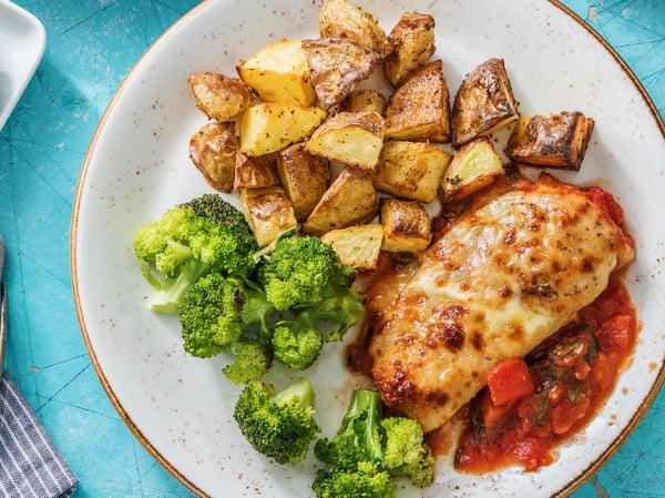 Chicken Breast, Italian Style Tomato Sauce, Potato Wedges & Steamed Broccoli