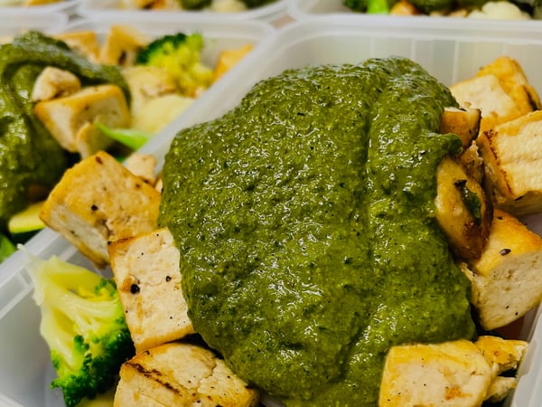 Vegan: Pesto Tofu Complete Meal