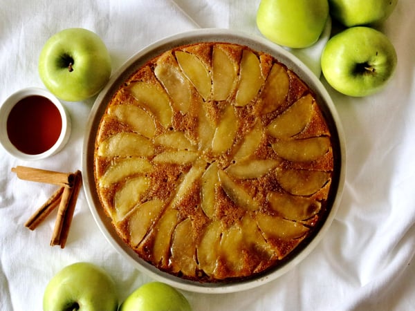 Apple and Honey Cake