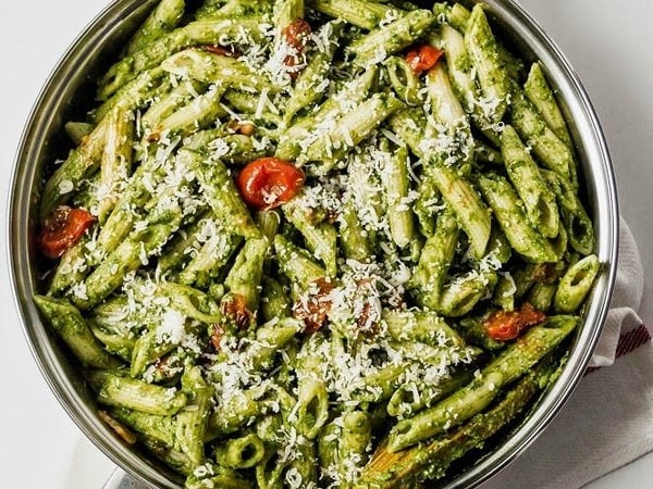 Basil Pesto Pasta Salad w/ Chicken and Cherry Tomatoes