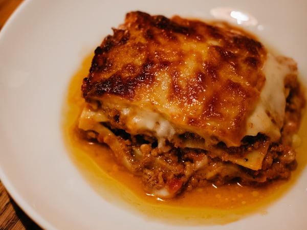 1800 Lasagne - Meat Lasagne