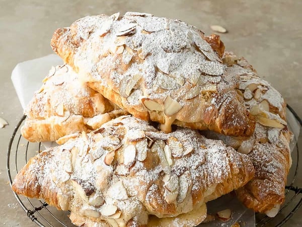 Croissant aux Amandes (Almond Croissant)