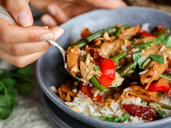 Satay Chicken w/ Crunchy Veg & Steamed Rice