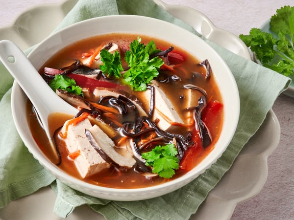 Hot and Sour Soup (Suan La Tang) 新品！酸辣汤（Suan La Tang）