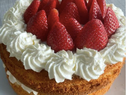 Klassic Strawberry Sponge