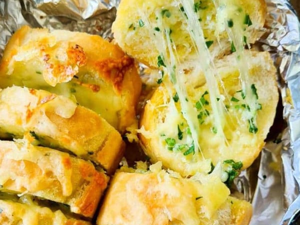 Cheese, Garlic & Herb Stuffed Fusette (mini Baguettes)